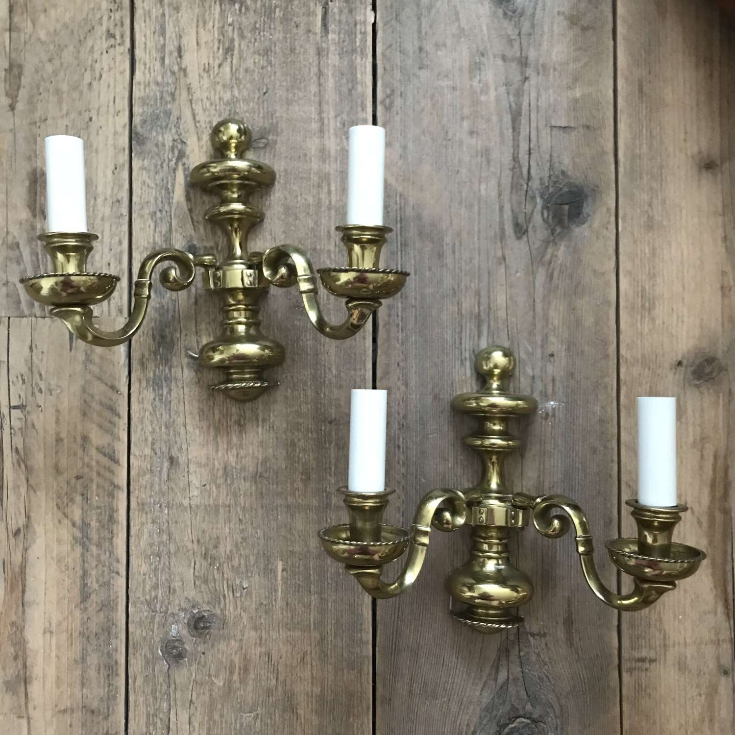 Pair of quality brass wall lights with matching Chandelier